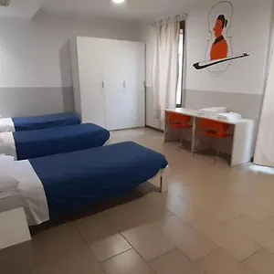 Hostel L'archetto, Cremona